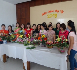 Hội thi cắm Hoa Chị Em Công ty Thiên Nam
